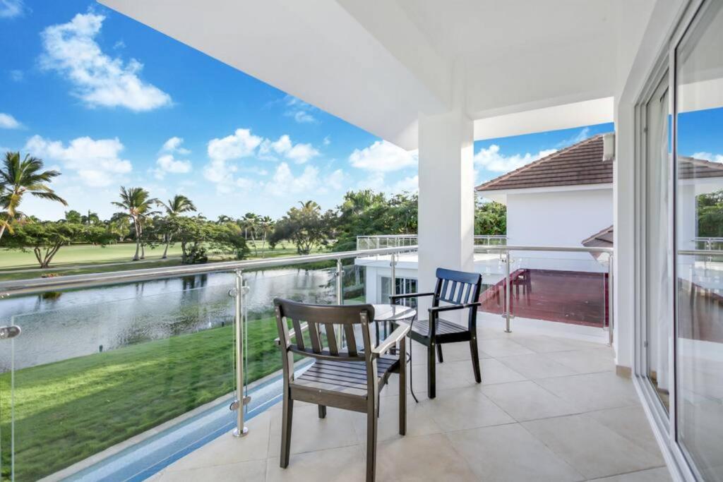 COCOTAL MANSION CHEF BUTLER MAiDS 2 POOLS JACUZZI GYM photo 4