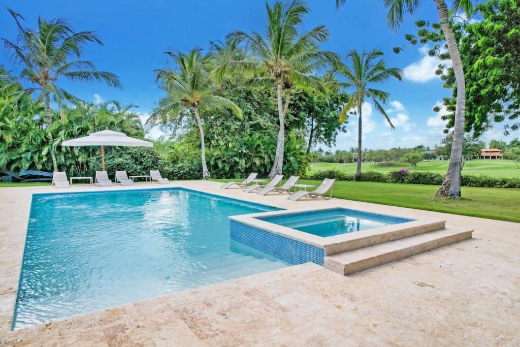 INGENIO 9 TOP RATED VILLA WiTH POOL GOLF CARTS STAFF photo 4
