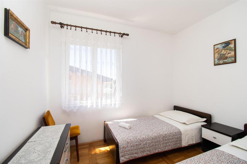 Apartments Zivana photo 3