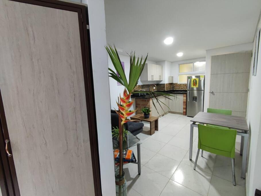 Beautiful and bright studio apartment with rooftop photo 4