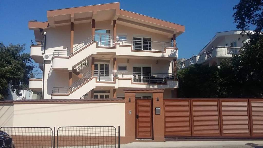 Apartmani Kuburović 1