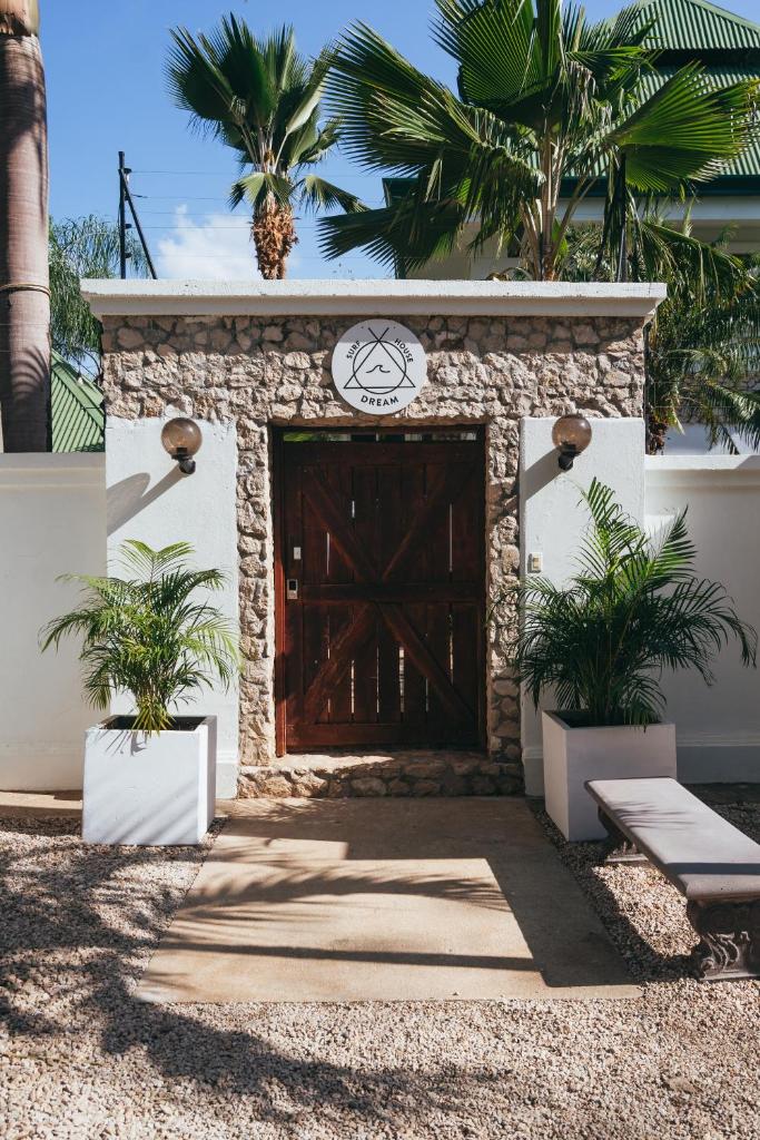 Dream Surf House Avellana photo 3