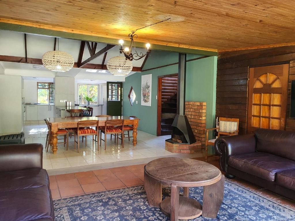 Varswaterkloof Houthuis photo 3