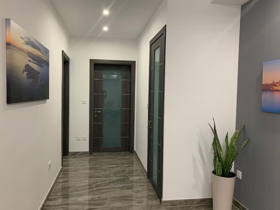Spacious lovely apartment in Mġarr 1 photo 2
