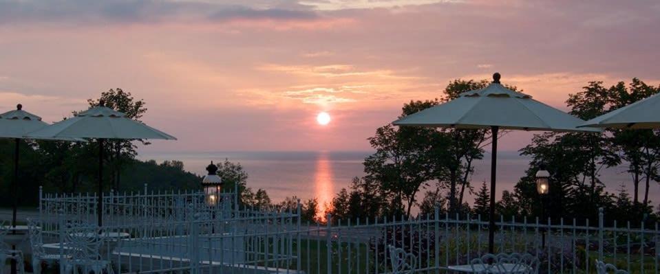 Private Lakefront Cabin with Amazing Lakeviews photo 4