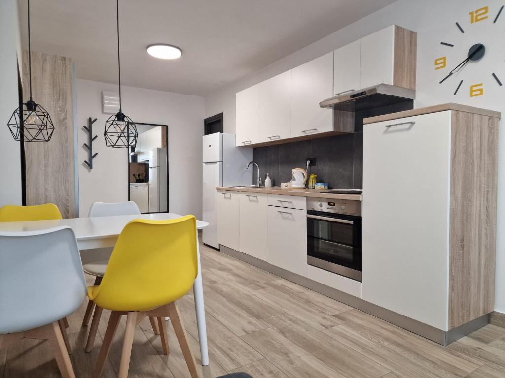 River68 - Apartment in Rijeka photo 3