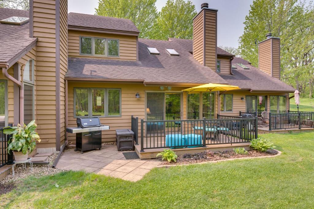 Family-Friendly Galena Rental Golf Course Access! photo 1