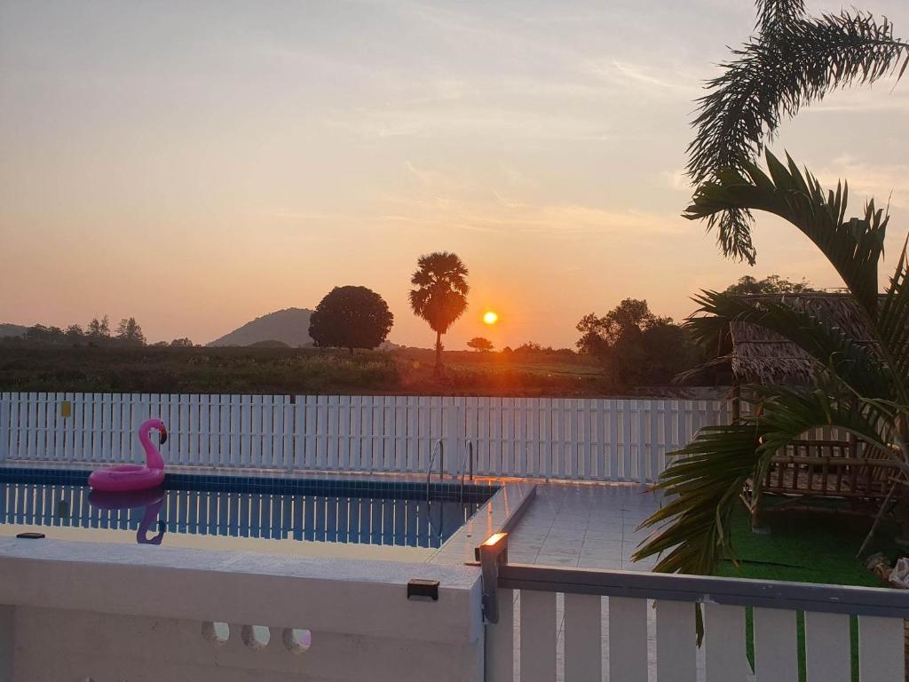 S&F villa photo 1