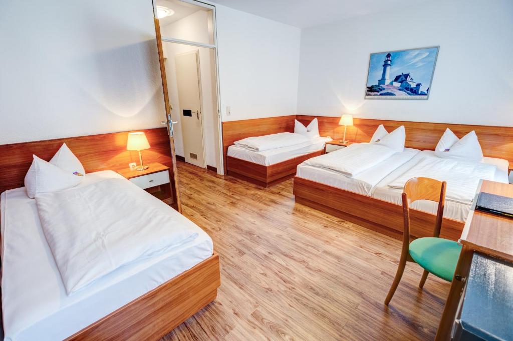 Четырехместный (Четырехместный номер), Hotel Antares