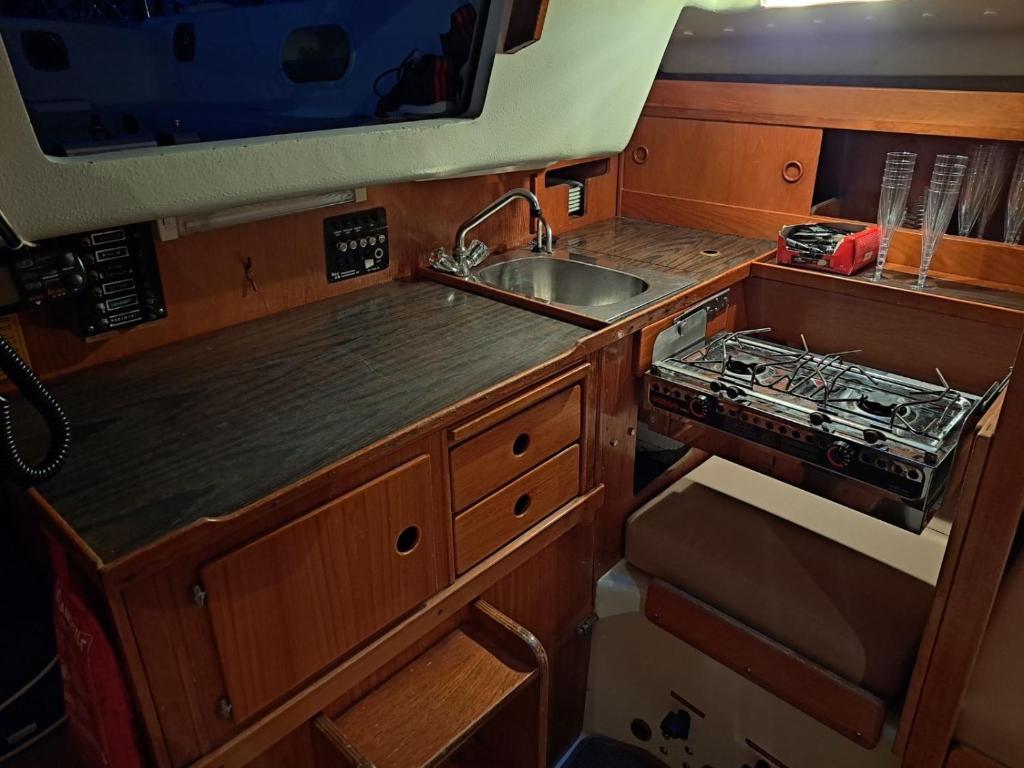 Unique boat photo 1