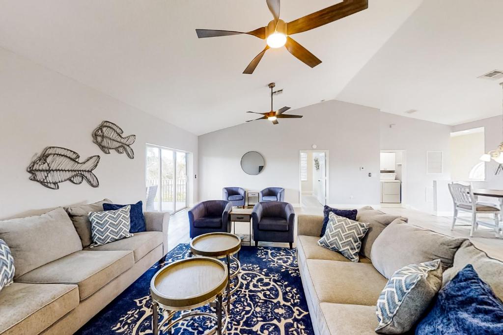 Blue Harbor Hideaway photo 4