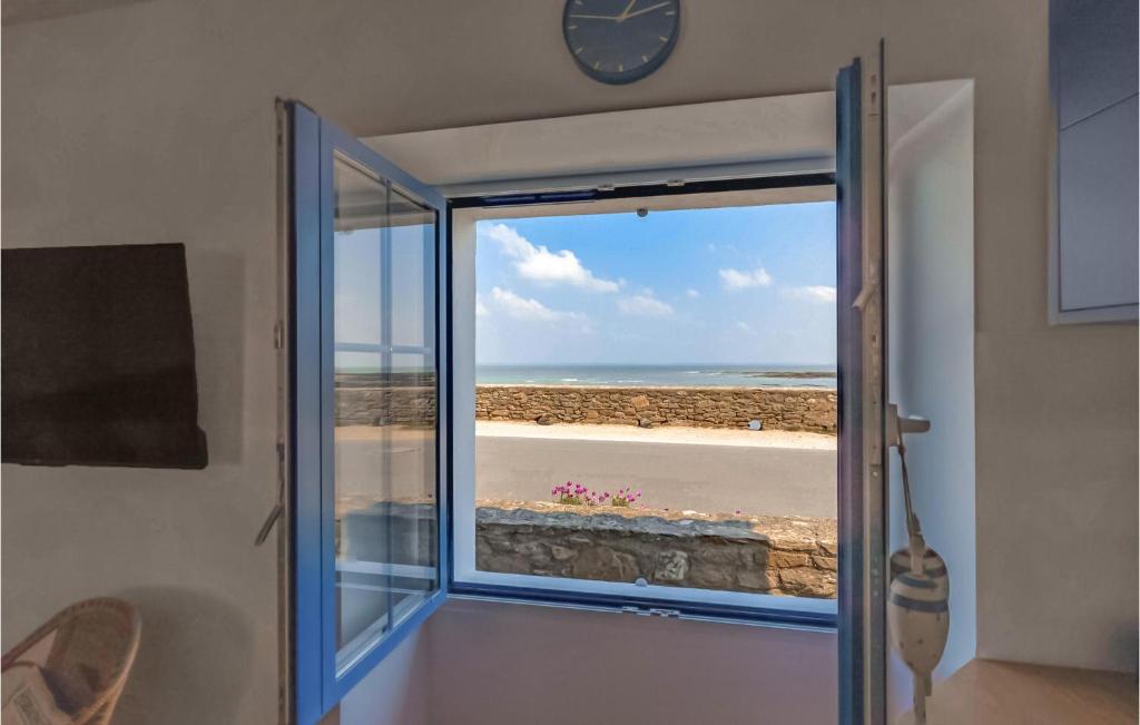 Amazing Home In Noirmoutier En Lile With Wifi And 1 Bedrooms photo 1
