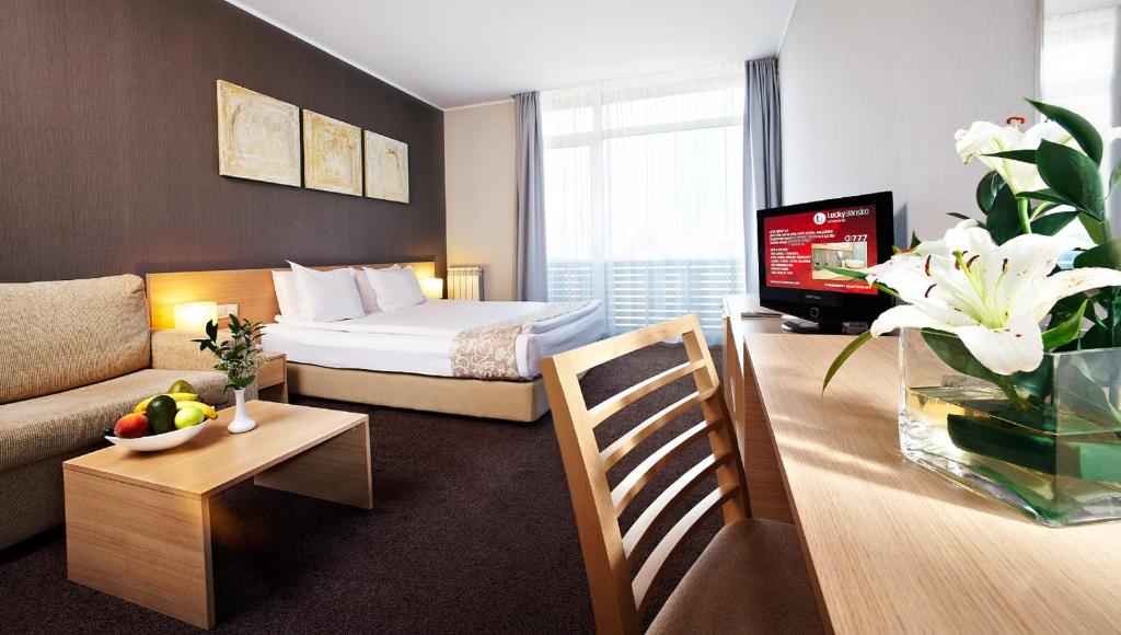Студио (Номер-студио (для 1 взрослого)), Lucky Bansko Aparthotel & SPA