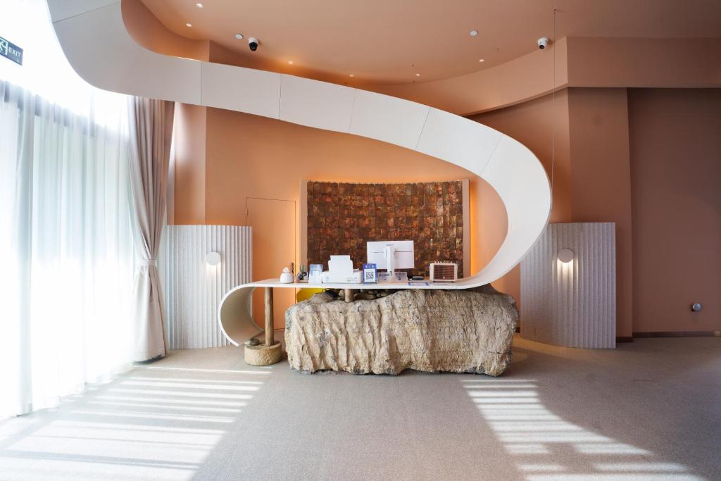 YAN YU JIAN Art Hotel photo 1