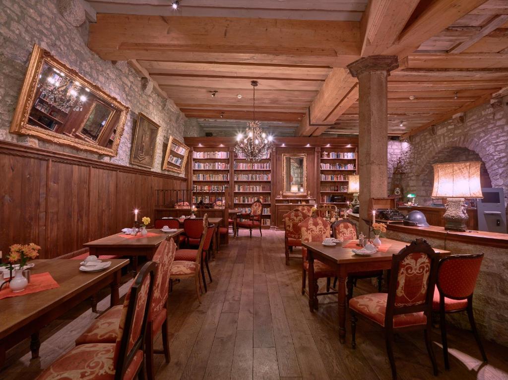 Historik Hotel Gotisches Haus garni photo 4