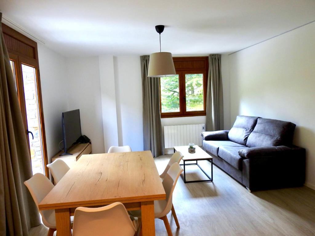 {
  "en-gb": "Apartaments Turistics El Buner"
} photo 4