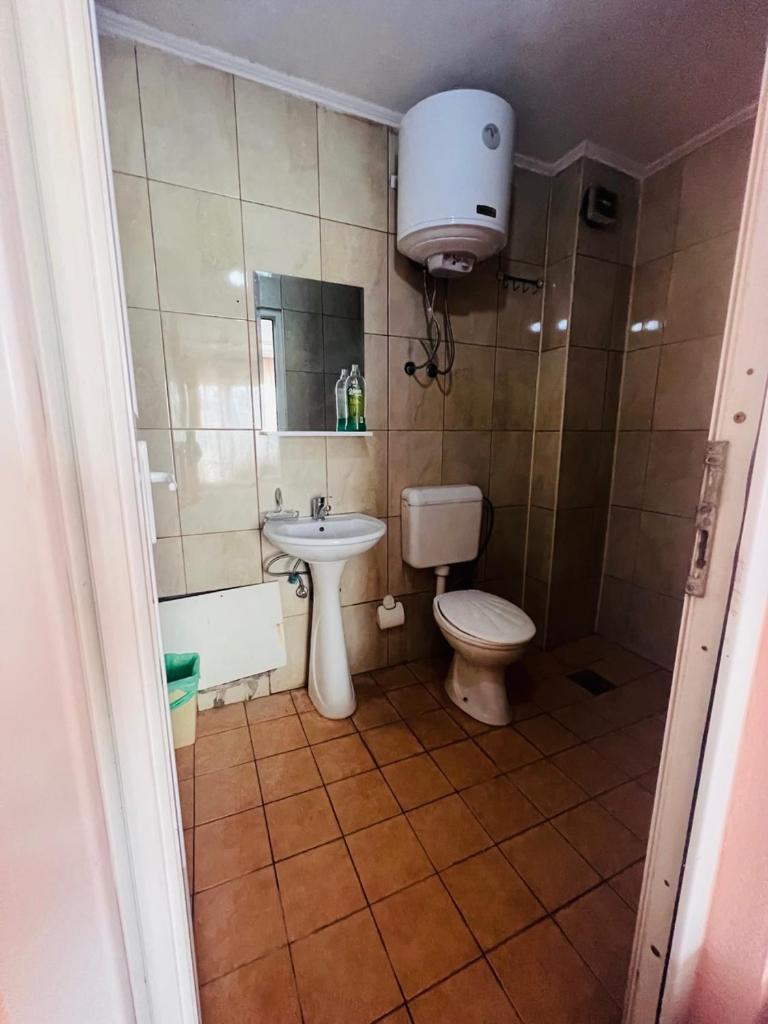Guest House Velania photo 4
