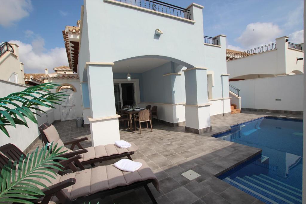 Villa Anabel by Rental Olé photo 1