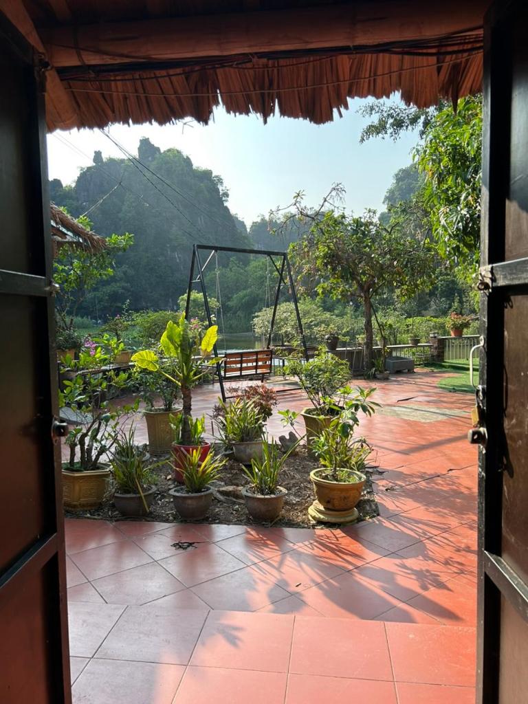 Tam Coc Bungalow
