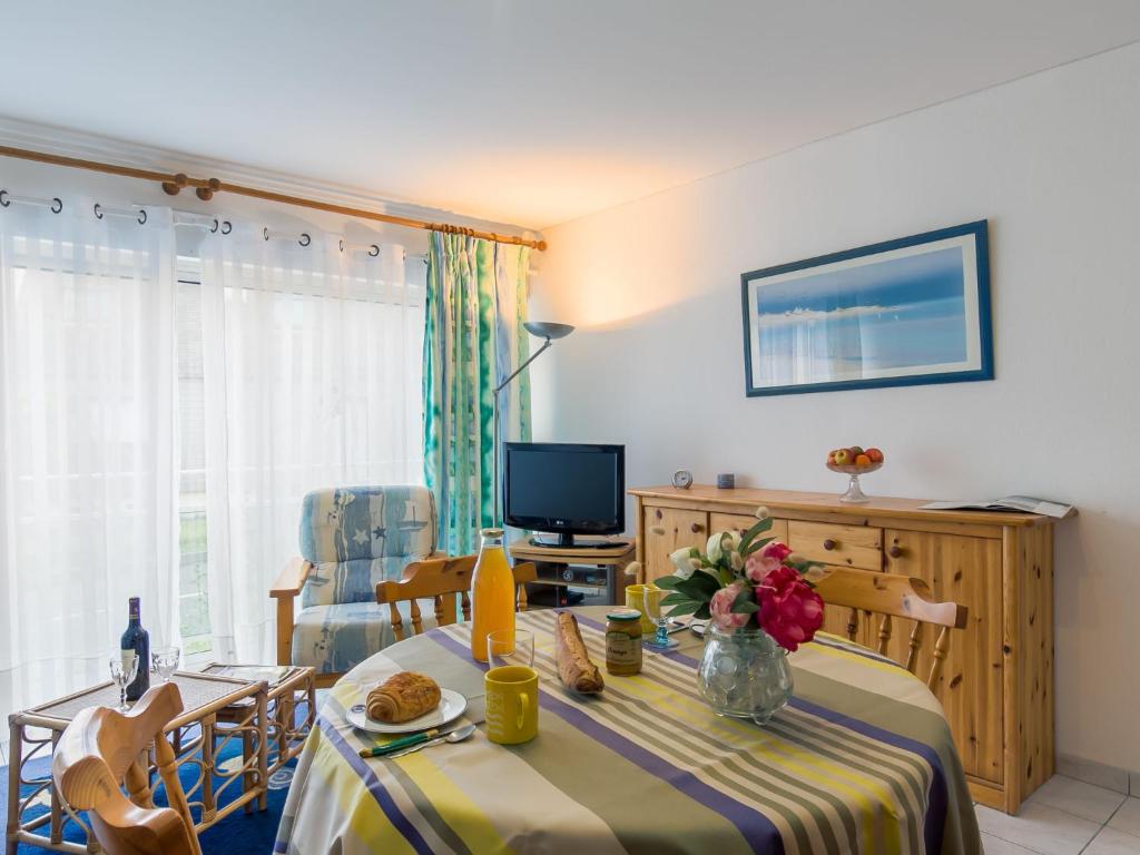 Apartment Ty Bugale by Interhome photo 1