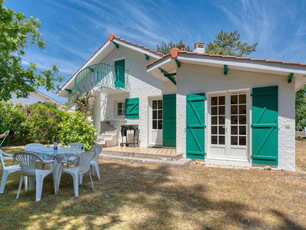Holiday Home La Bruyère - MVT220 by Interhome