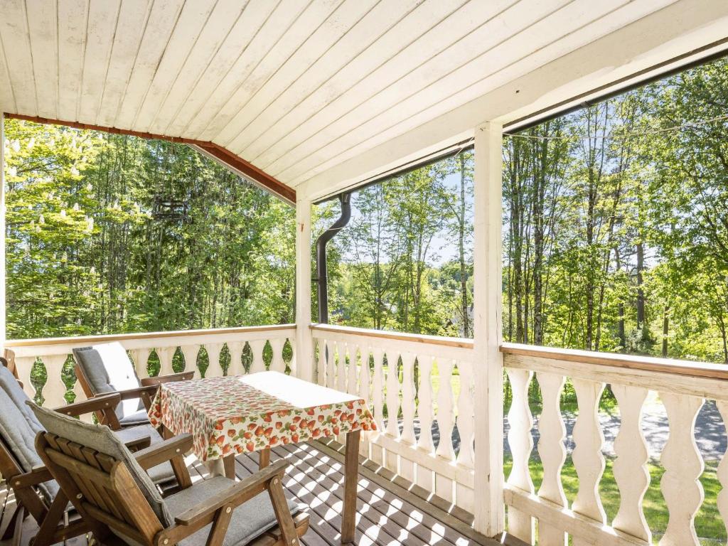Chalet Mjöhult Skogen - HAL022 by Interhome photo 2