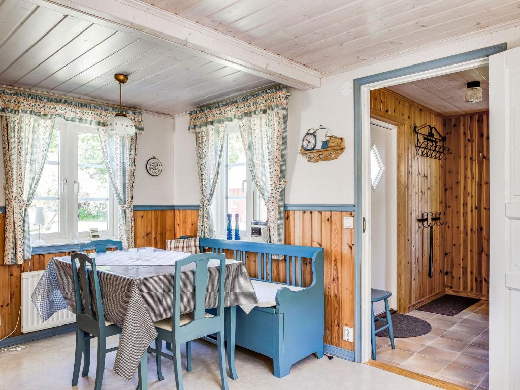 Holiday Home Mjöhult Utsikten - HAL020 by Interhome photo 2