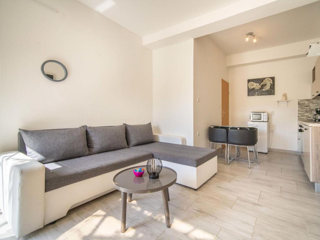 Apartment Miškulin-4 by Interhome photo 1