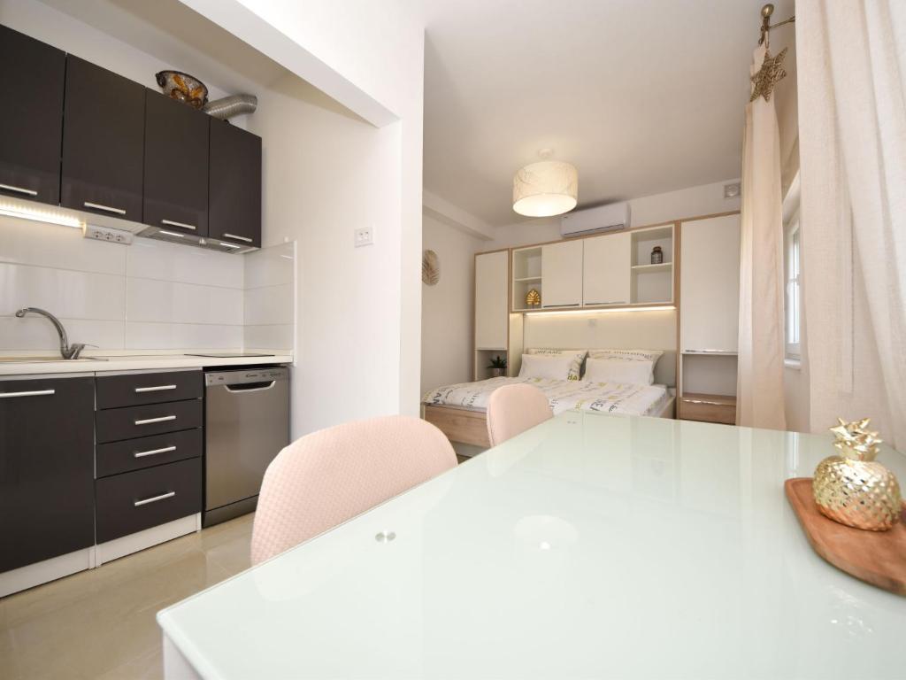 Apartment Matanovi Dvori-1 by Interhome photo 1