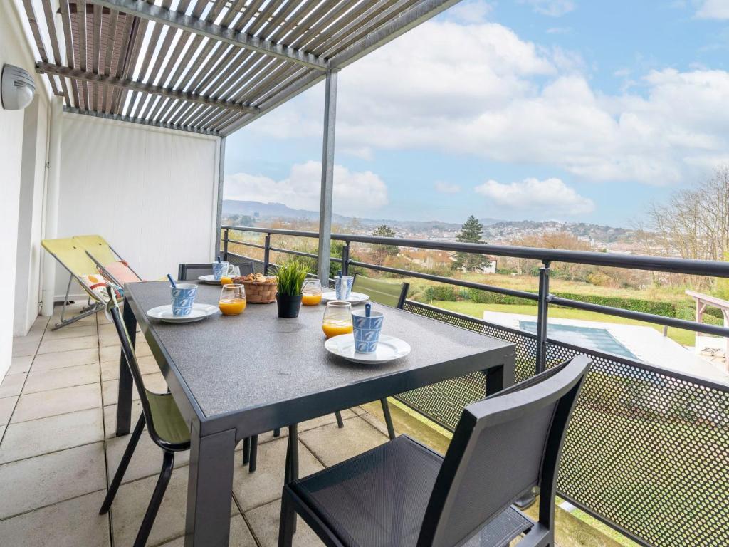 Apartment Les hauts de Baillenia by Interhome