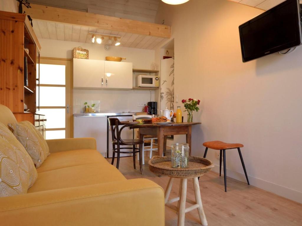 Studio Petit grain de café by Interhome photo 2