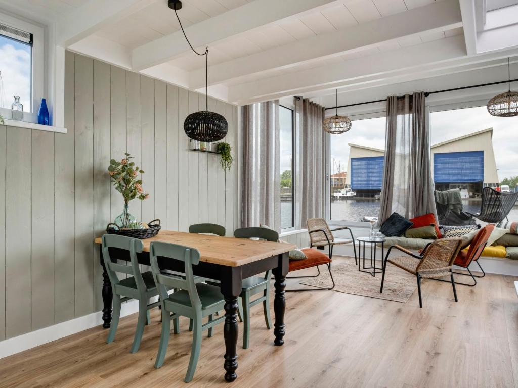 Holiday Home Harboursuite incl- boot-2 by Interhome photo 3