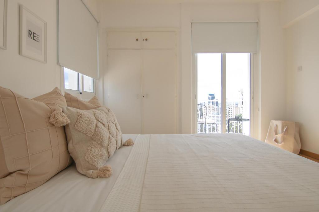 Phaedrus Living: Nicosia Downtown Flat 704 photo 2