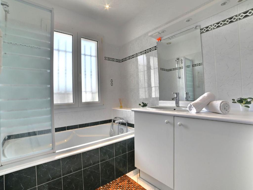Holiday Home Le Moulin de la Filasse by Interhome photo 4