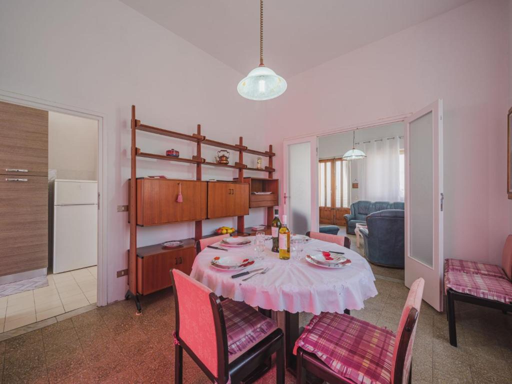 Holiday Home Elena by Interhome photo 4