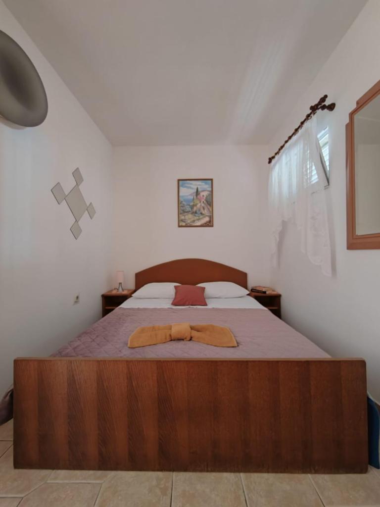 Apartment Turan in City Center with Big Terrace & Free Parking photo 4