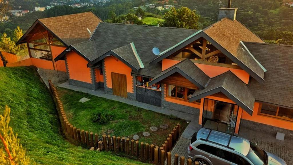 Maravilhosa casa em Campos do Jordão