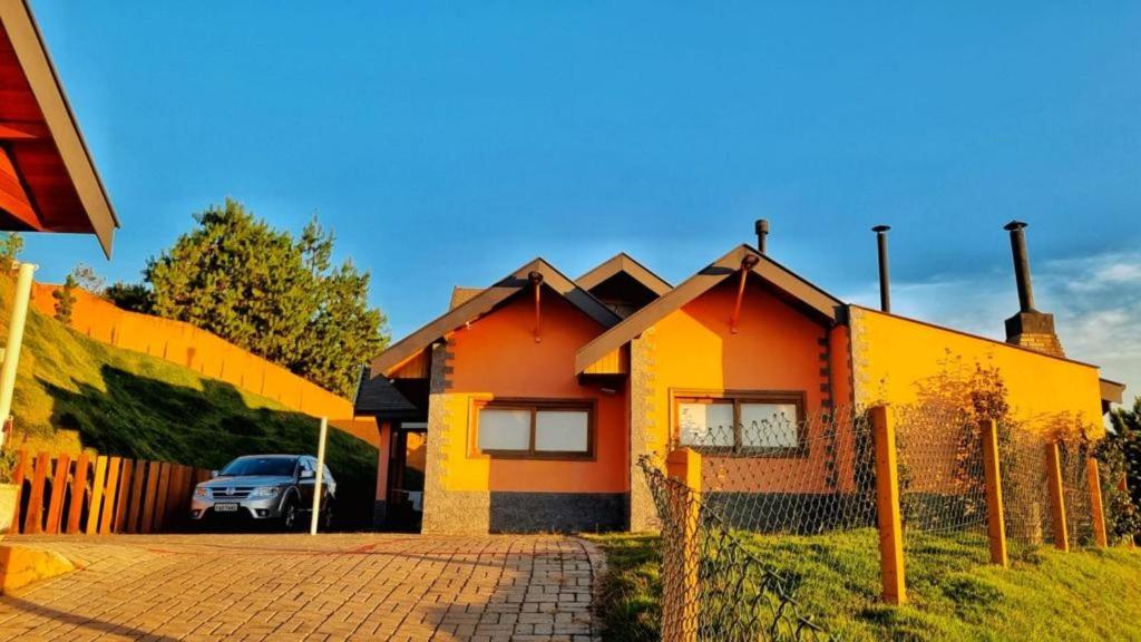 Maravilhosa casa em Campos do Jordão photo 2