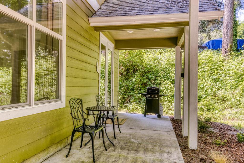 Owl Creek Studio photo 2