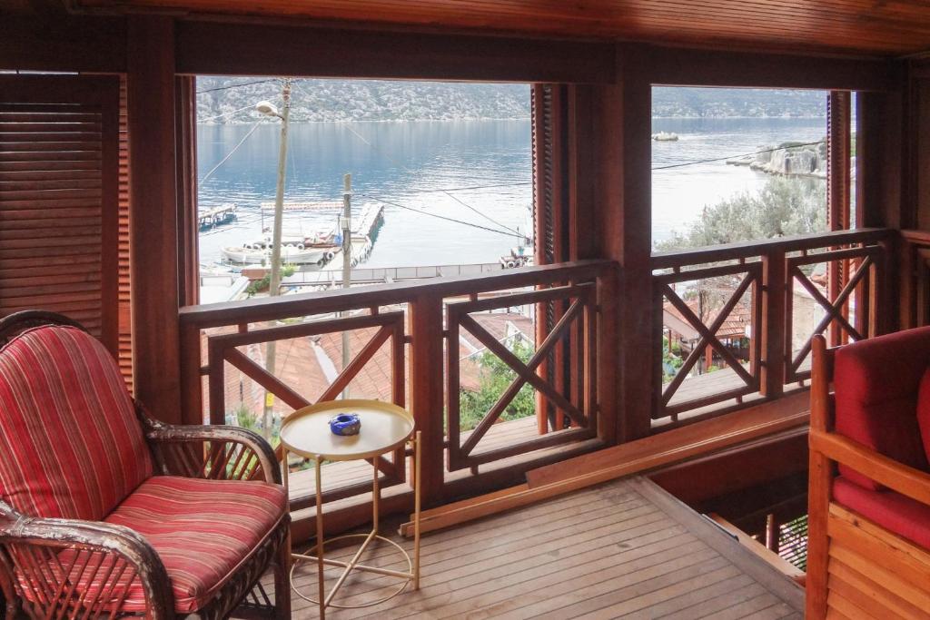 Naturally Designed Secluded Villa in Kekova photo 1