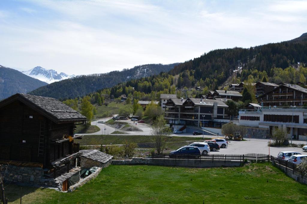 Magnifique chalet d'époque photo 4