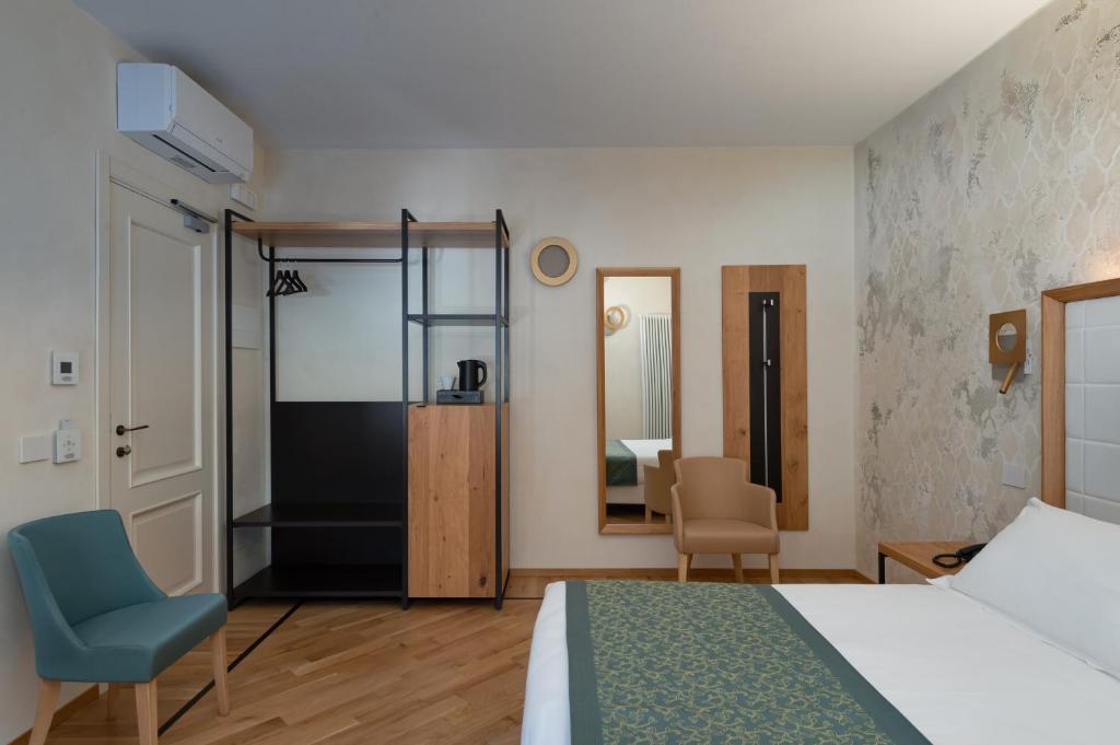 Cà Uberti Home Boutique, MantegnaHotels - Tap to explore photos