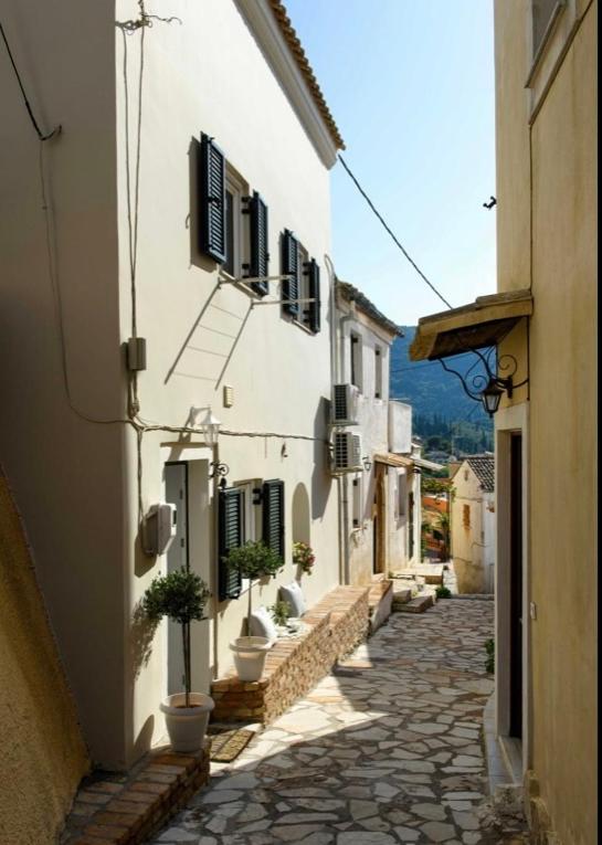 The Gastouri House, Located In Central Corfu, Near Benitses photo 2