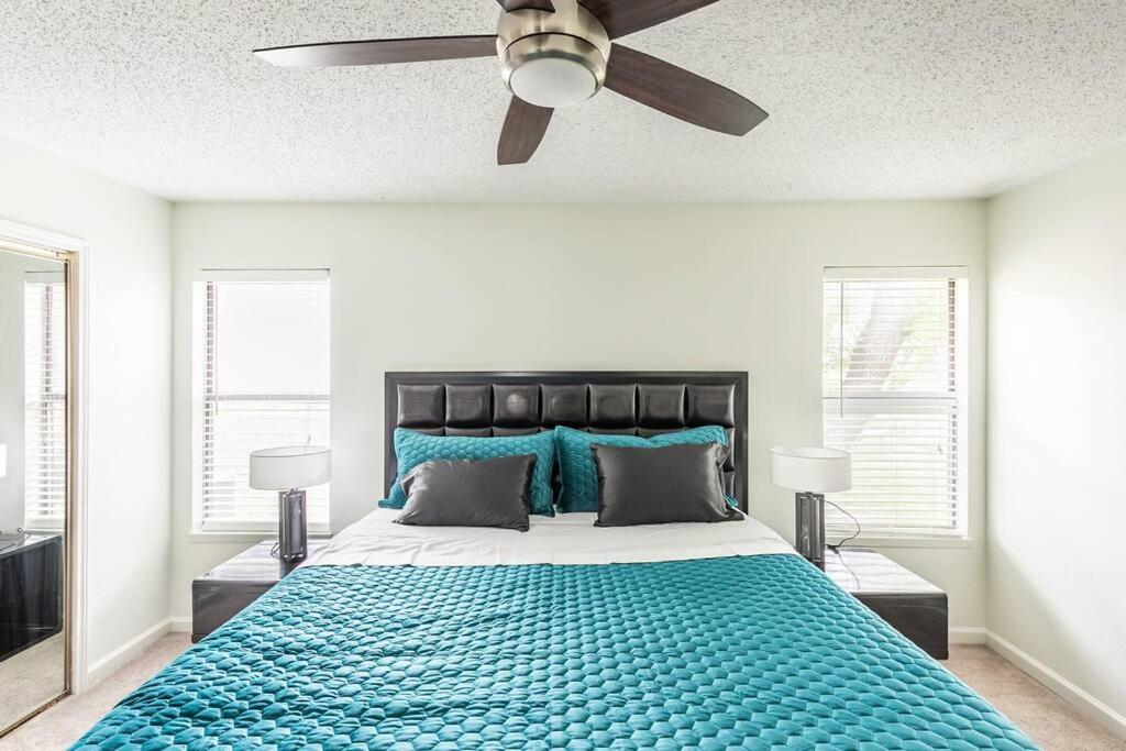 Cozy home in a great area. photo 1