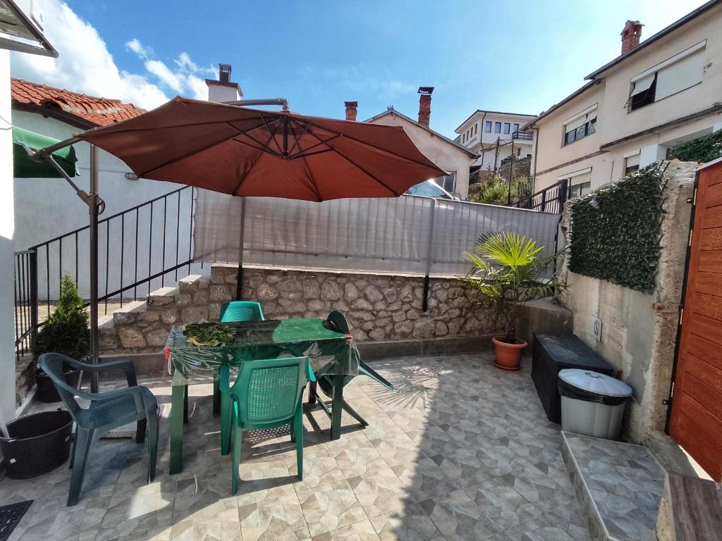 Old Town Patio House photo 4