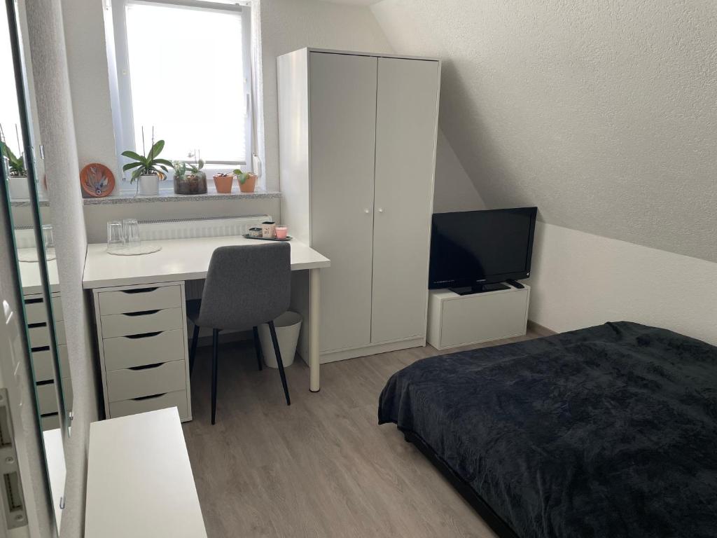 #1 modernes Zimmer mit Pool und Garten photo 4