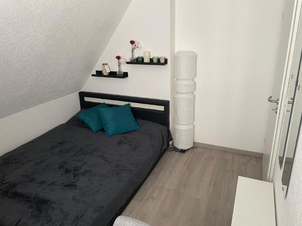 #1 modernes Zimmer mit Pool und Garten photo 3