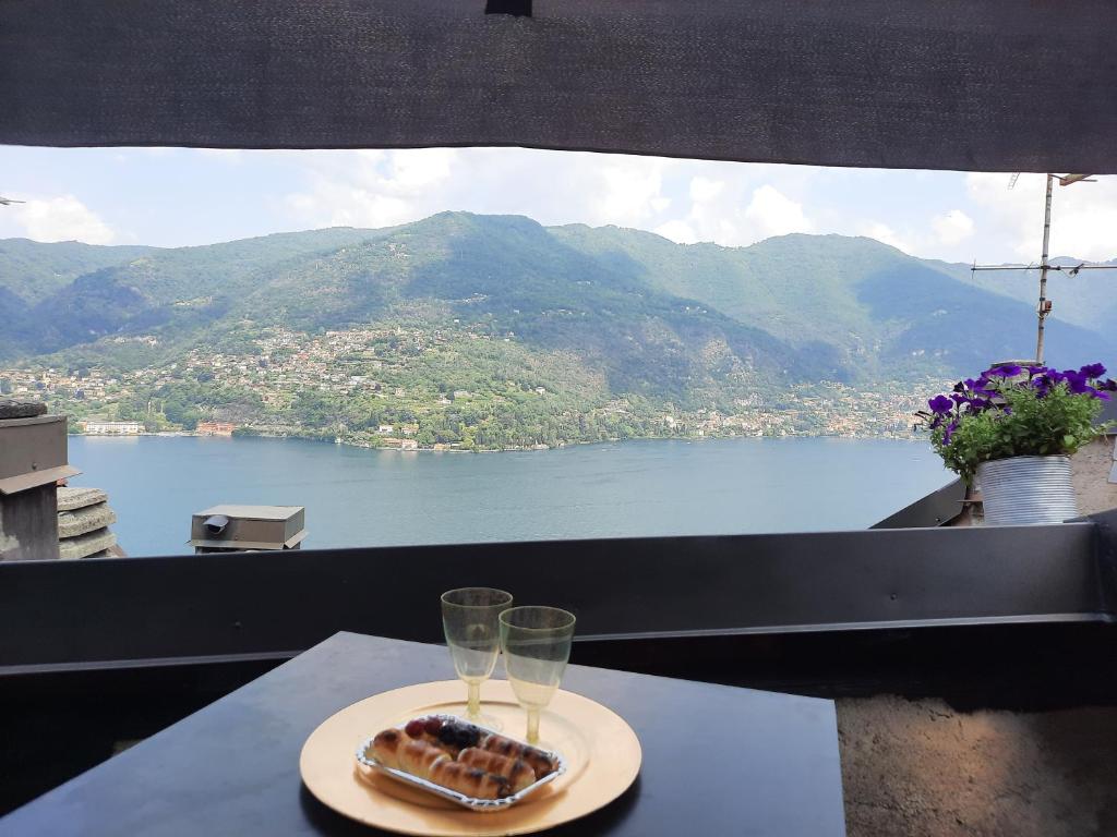 Luxury Room La Terrazza sul Lago di Como photo 4