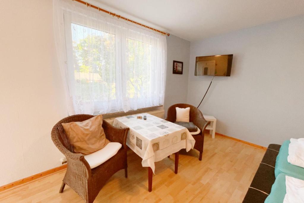 Bungalow Bergstrasse 3 Ferienwohnung 2