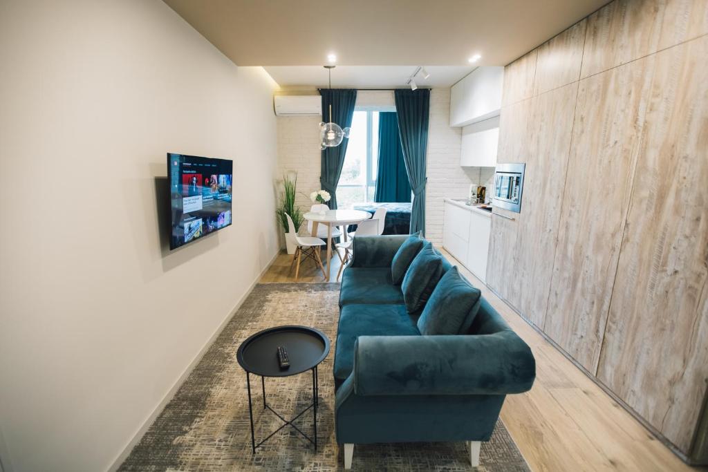 Atlant luxury Status Apart on Golovna навпроти ТЦ ДЕПОТ БЕЗКОНТАКТНЕ ЗАСЕЛЕННЯ photo 1